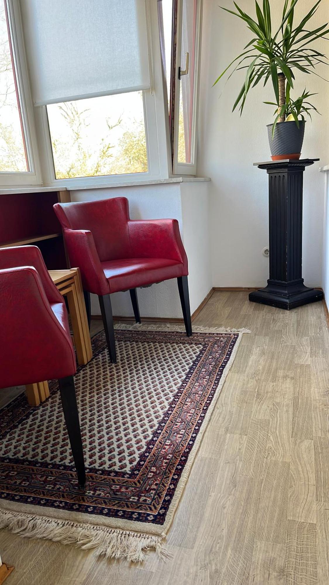 Gemuetliche, Ganze Wohnung In Ruhiger, Zentraler Lage レバークーゼン エクステリア 写真