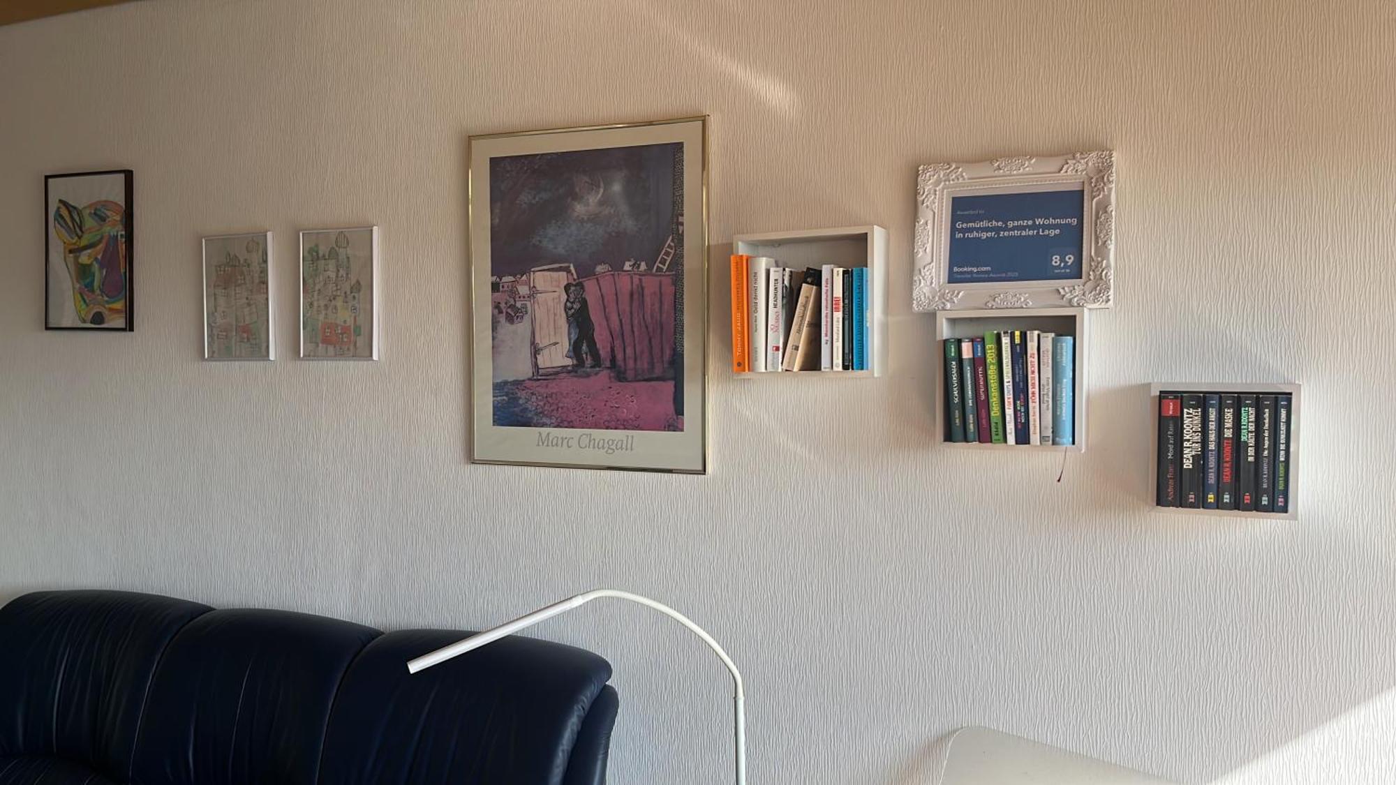 Gemuetliche, Ganze Wohnung In Ruhiger, Zentraler Lage レバークーゼン エクステリア 写真